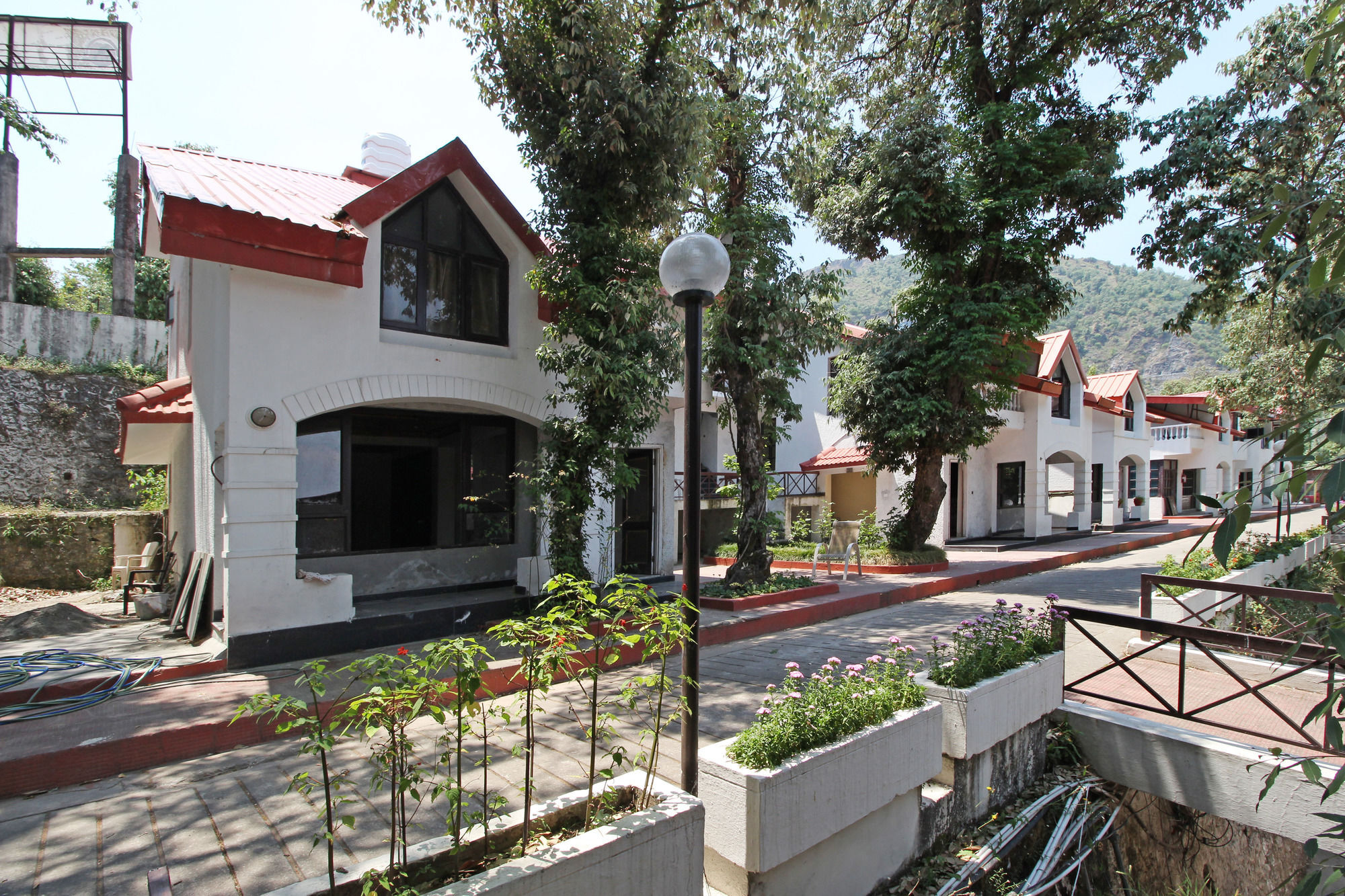 Oyo 5248 Surbee Resorts Mussoorie Exterior foto